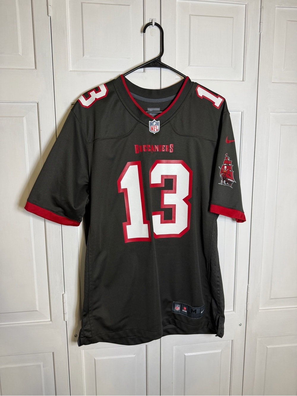 NFL Tampa Bay Buccaneers #13 Men's Football Jersey - Mike Evans